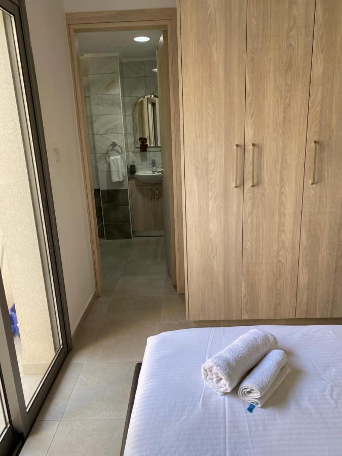 Modern City Center Apartment Saripolou 2 Лимасол Экстерьер фото