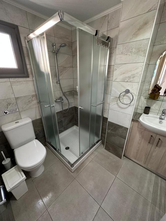 Modern City Center Apartment Saripolou 2 Лимасол Экстерьер фото