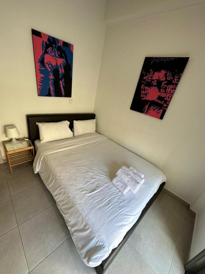 Modern City Center Apartment Saripolou 2 Лимасол Экстерьер фото